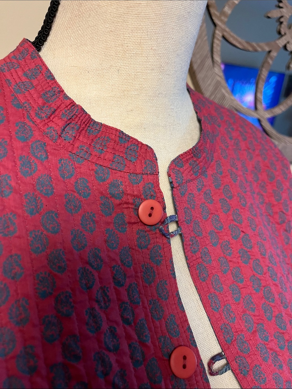 Quilted Button-Front Jacket in Raspberry Pink, reversible, medium, new - Picture 3 of 16